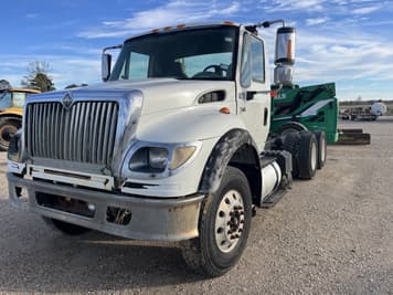 Main image International 7600